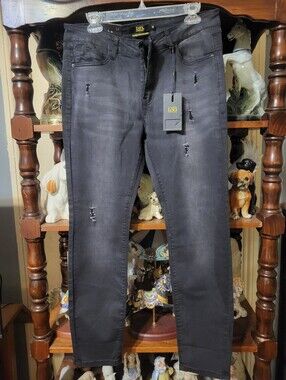 L&B Skinny Distressed Jeans - Black